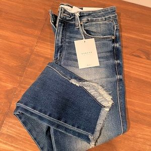 KanCan frayed jeans NWT